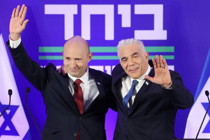 Bennett, Lapid Form New Party to Challenge Netanyahu