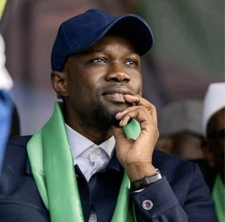 Senegal’s President Removes Prime Minister, Disbands Cabinet Amid Political Strain