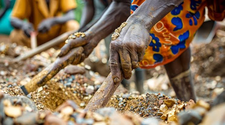 Cameroon Struggles to Capture Revenue from Expanding Gold Mining Sector