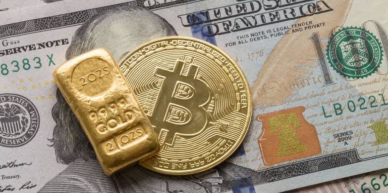 Dollar Remains Under Pressure as Debt Concerns Drive Investors Towards Gold, Bitcoin