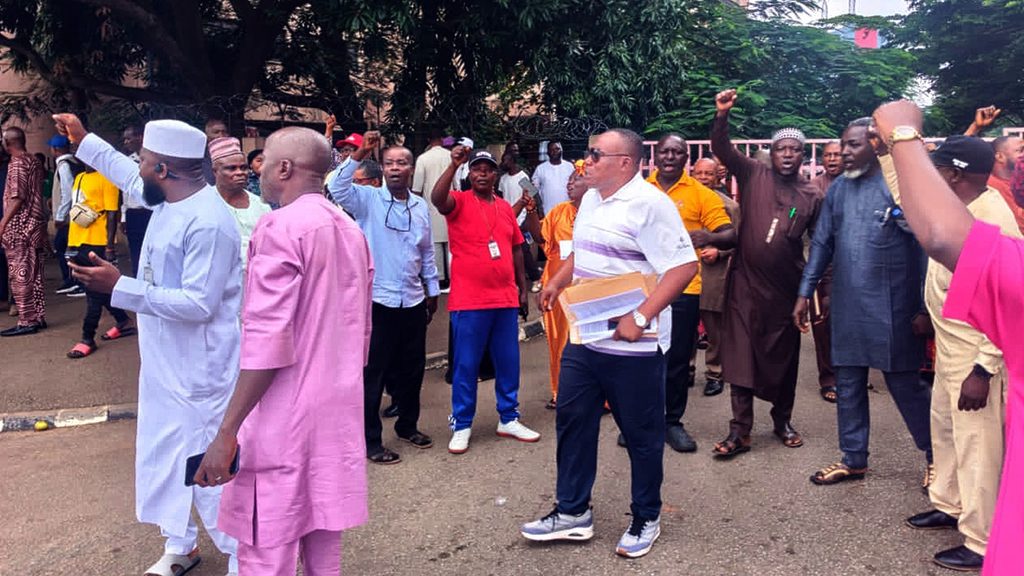 Nigeria’s 120 Federal Schools Shut Over King’s College Management Transfer