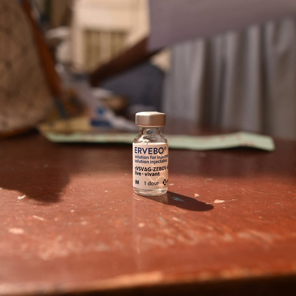 20,000 Health Workers to Receive Trial Ebola Vaccine in Eastern DRC